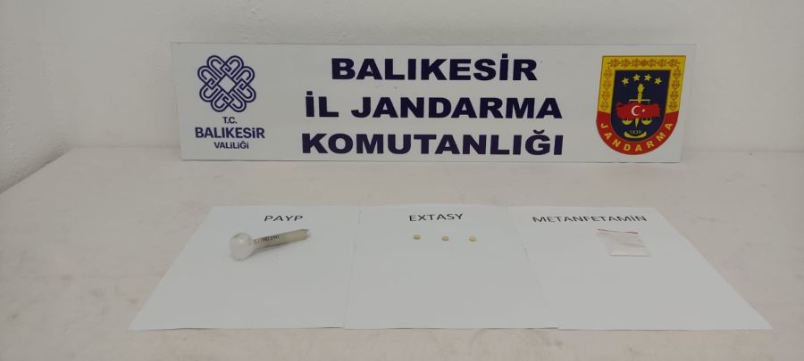 SUSURLUK İLÇE JANDARMA KOMUTANLIĞI SUÇLULARA GÖZ AÇTIRMIYOR