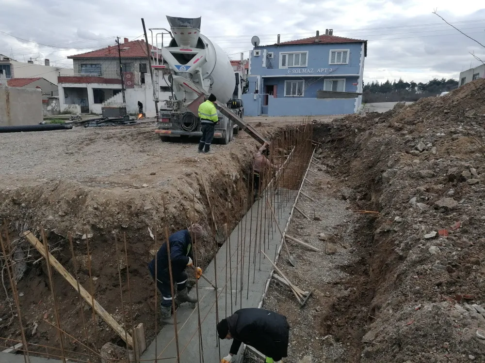 MUHACİR SOKAK DÜĞÜN SALONU YAPIM ÇALIŞMALARI HIZLA DEVAM EDİYOR.