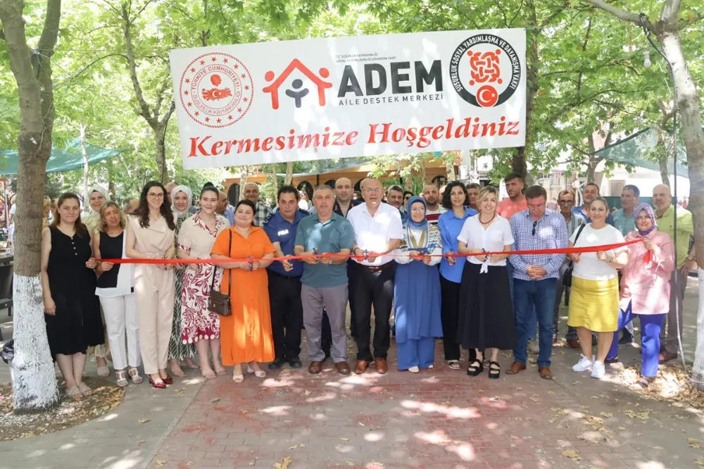 AİLE DESTEK MERKEZİ SERGİSİ AÇILDI