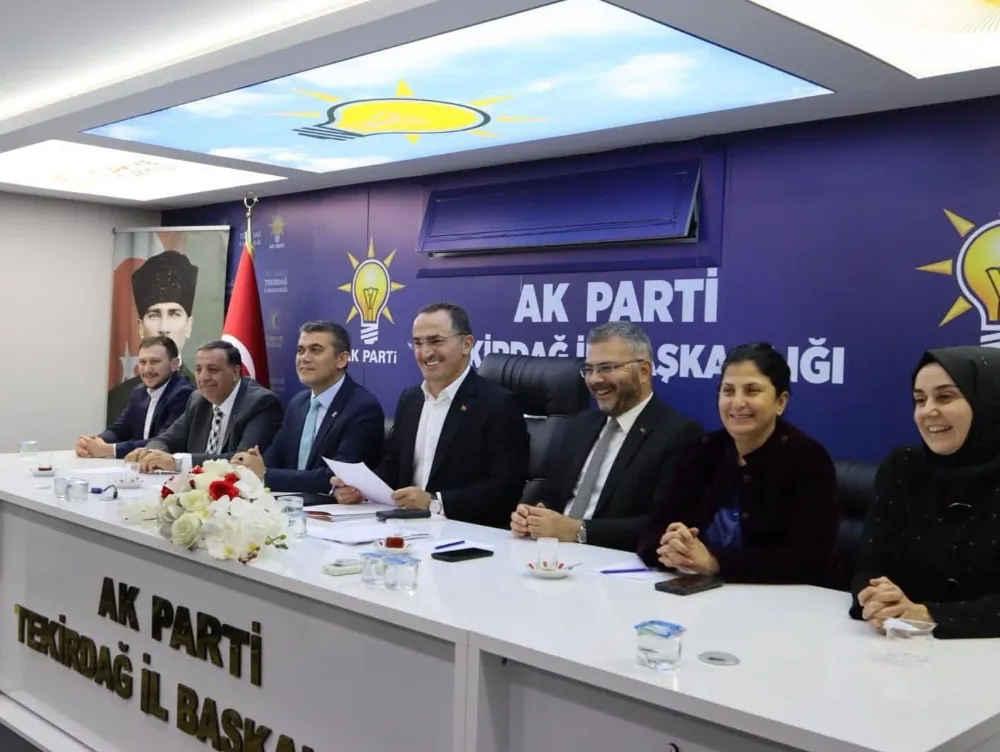 BALIKESİR AK PARTİ TEŞKİLATI BATI MARMARA İSTİŞARE TOPLANTISINA KATILDI