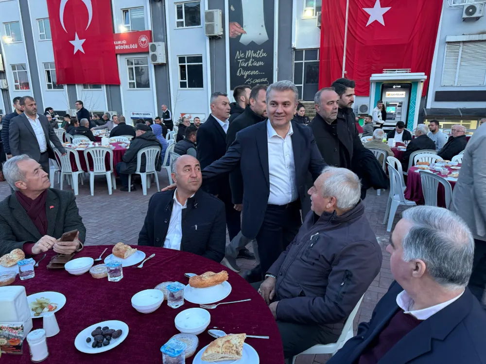 AK Parti Balıkesir Milletvekili Mustafa Canbey, Ramazan ayının manevi ikliminde  çalışmalarını sürdürüyor.  Canbey,, “Gönül Köprüleri” Kuruyor