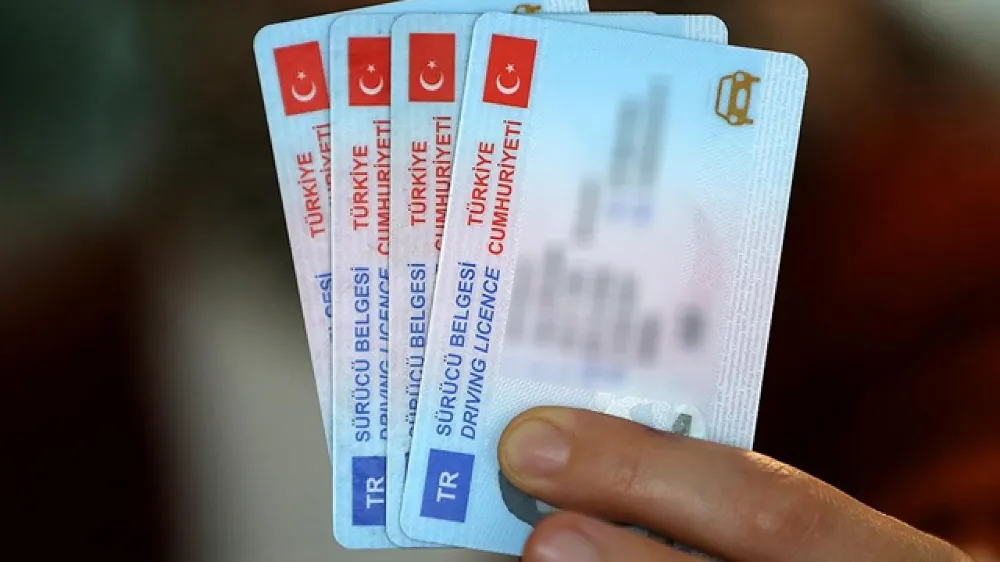 SÜRÜCÜ BELGELERİNİ YENİLEMEK İÇİN SON TARİH 31 TEMMUZ 2025 
