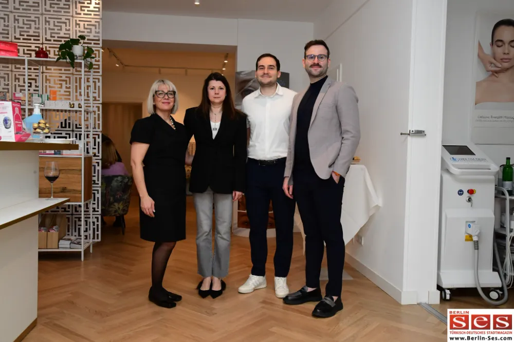 UZMAN DERMATOLOG SUSURLUKLU KIVANÇ SEMİZEL ALMANYA