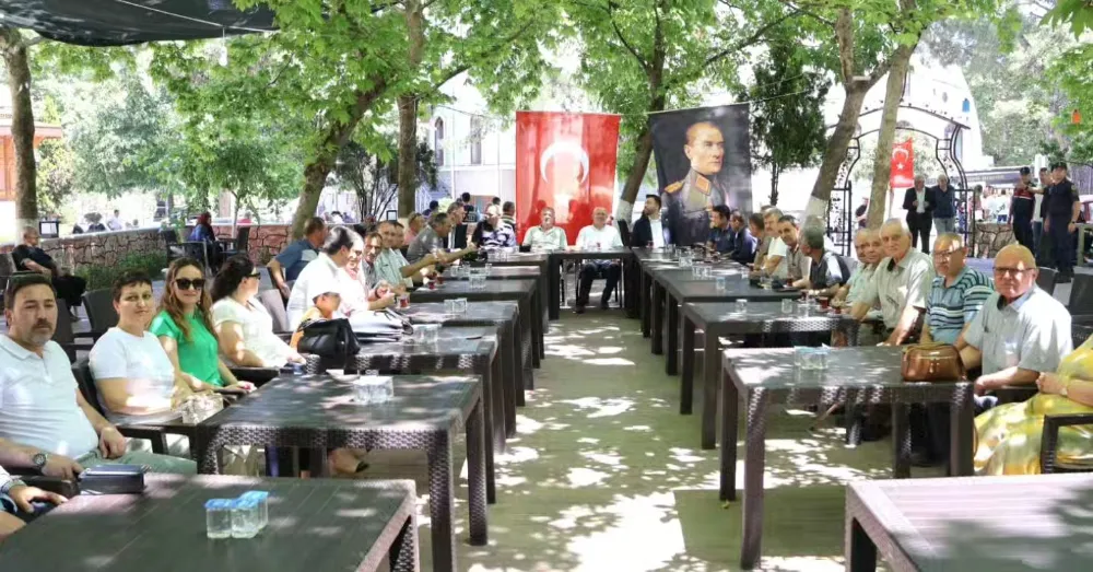  KURBAN BAYRAMI COŞKUSU PROTOKOL VE HALKI BİR ARAYA GETİRDİ