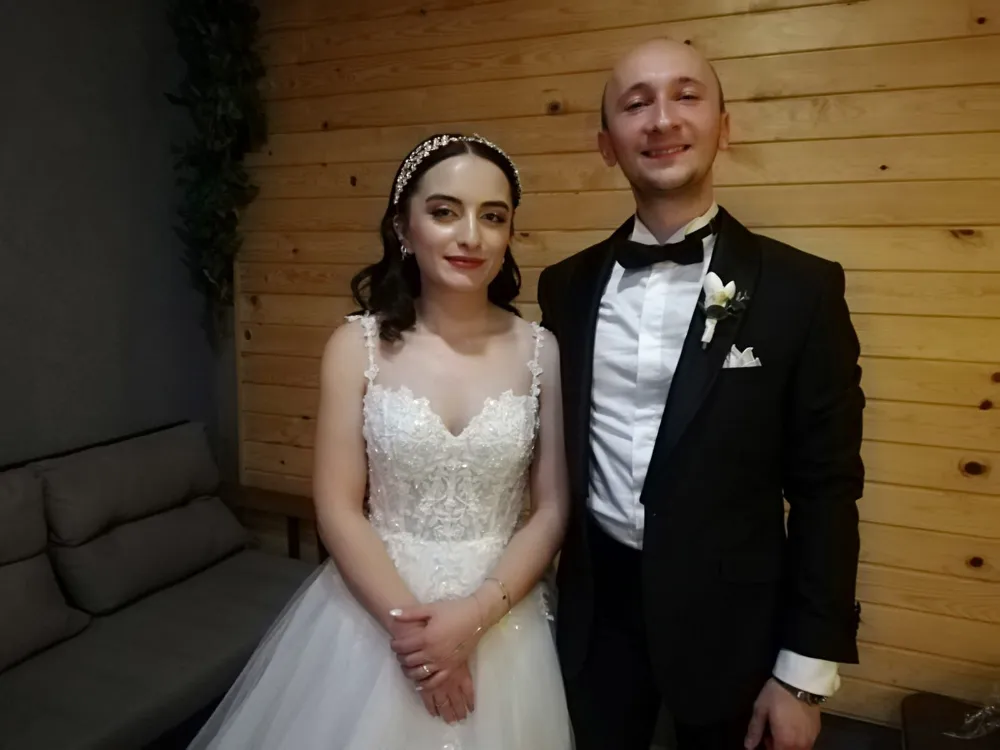 BAHAR İLE BERKAY EVLENDİ