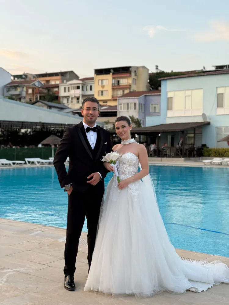 SELEN İLE GÖKHAN EVLENDİ