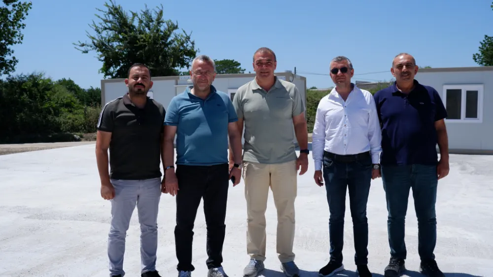  BAŞKAN SEMİZEL, EKER FABRİKASI İNŞAATINI İNCELEDİ: YÜZLERCE KİŞİYE İŞ KAPISI