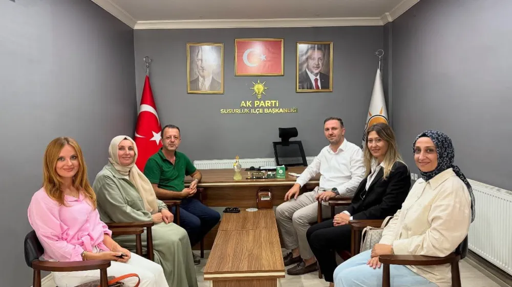 AK PARTİ BALIKESİR KADIN KOLLARI İL BAŞKANI MÜNEVVER GÖZHAN SUSURLUK İLÇE TEŞKİLATINI ZİYARET ETTİ