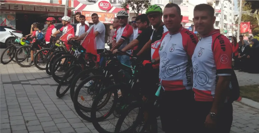 SUSURLUK BİSİKLET PLATFORMU DA ZAFER BAYRAMI ETKİNLİKLERİNE KATILDI